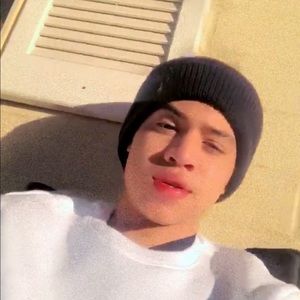 Meet your Posher, Joel